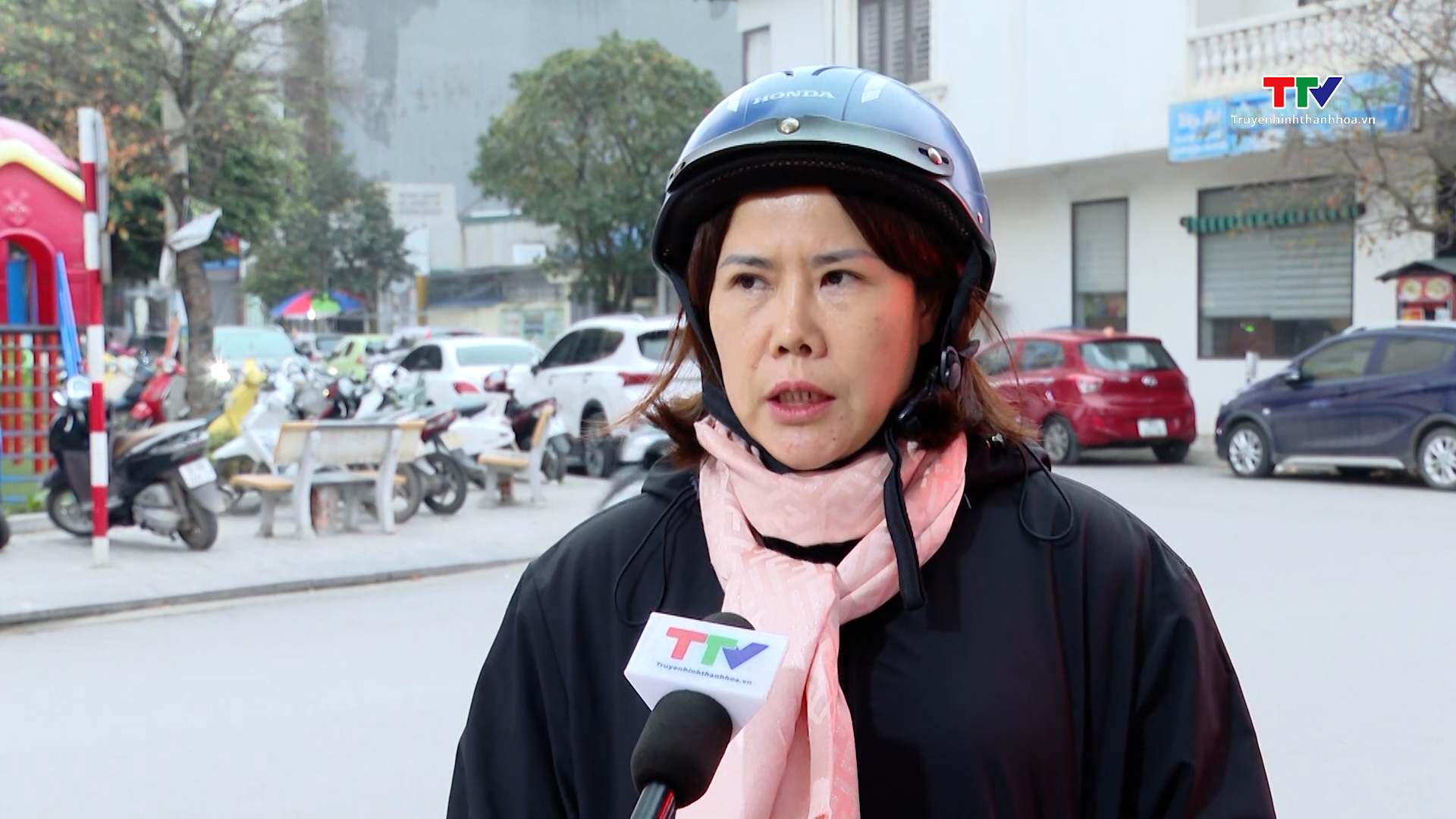 Khó khăn trong việc đậu đỗ xe tại thành phố Thanh Hóa- Ảnh 2.