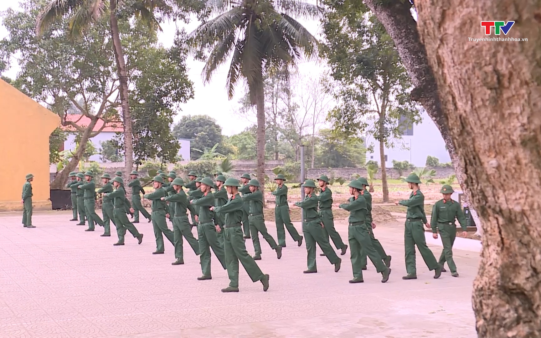 Bộ Chỉ huy quân sự tỉnh tập trung làm tốt công tác bồi dưỡng chính trị tư tưởng cho cán bộ, chiến sĩ