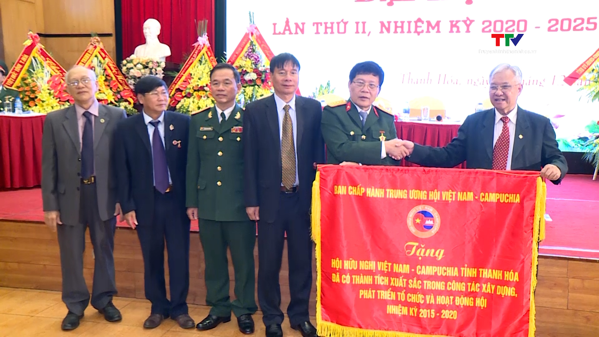 Cầu nối thúc đẩy tình đoàn kết Nhân dân hai nước Việt Nam - Campuchia- Ảnh 3.