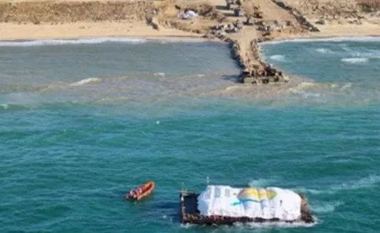 Người dân Gaza lần đầu nhận viện trợ bằng đường biển- Ảnh 1.