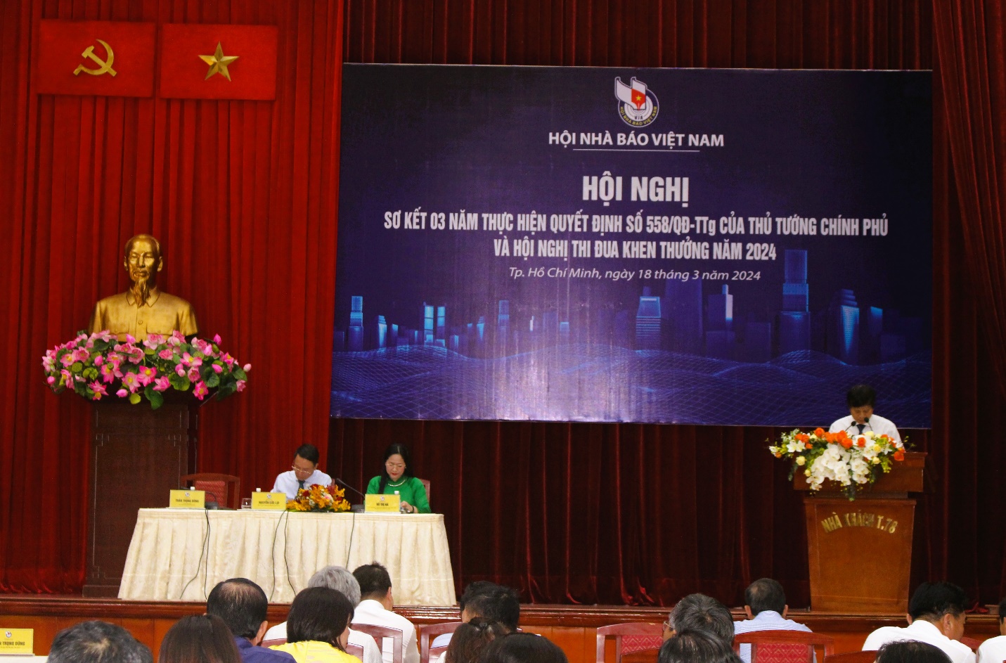 Hội Nhà báo Việt Nam:Tổng kết công tác thi đua, khen thưởng năm 2023- Ảnh 2.