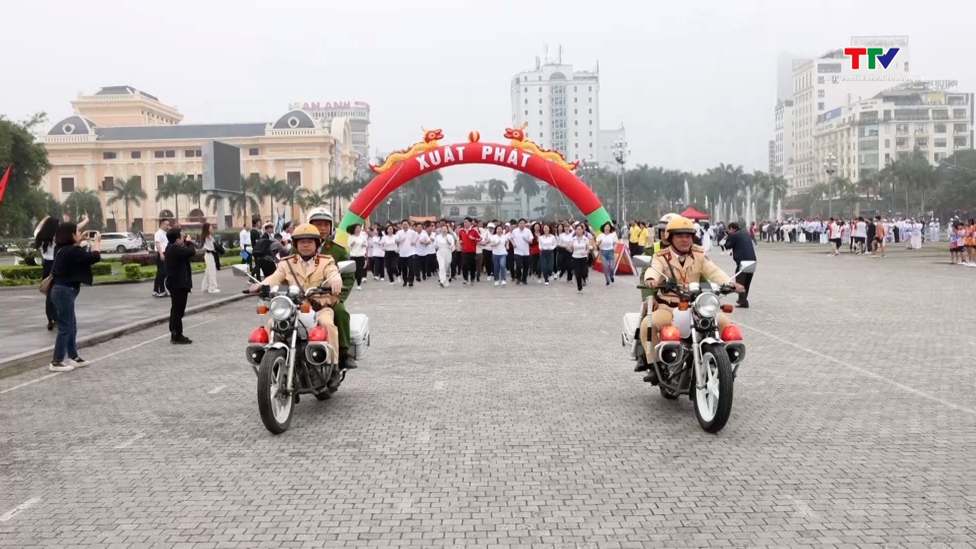 Ngày chạy Olympic vì sức khỏe toàn dân tại Thanh Hóa: Lan tỏa và thấm sâu- Ảnh 1.