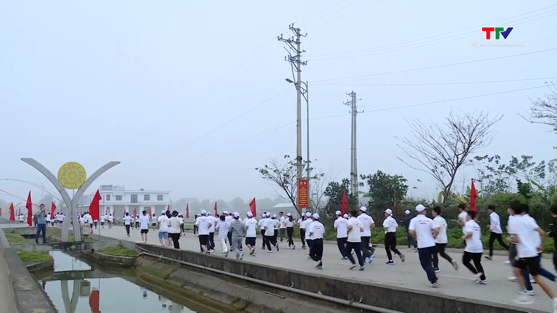Ngày chạy Olympic vì sức khỏe toàn dân tại Thanh Hóa: Lan tỏa và thấm sâu- Ảnh 4.