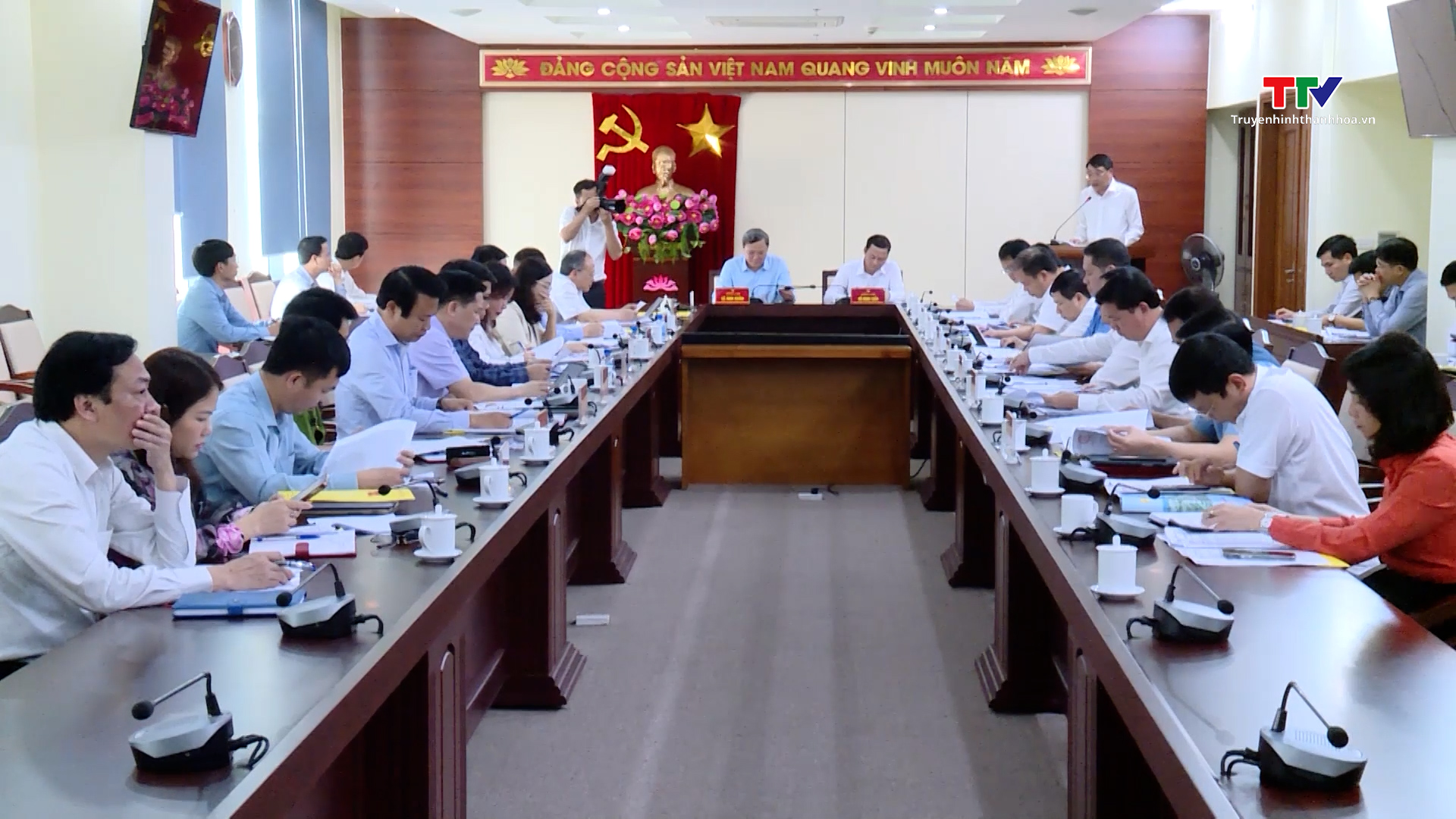 Chủ tịch UBND tỉnh làm việc với Ban Thường vụ Thành uỷ thành phố Thanh Hoá- Ảnh 2.