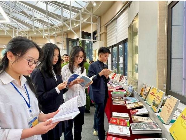 Kế hoạch tổ chức Ngày Sách và Văn hóa đọc Việt Nam năm 2024 trên địa bàn tỉnh- Ảnh 1.