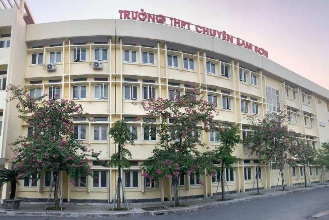 Kế hoạch tuyển sinh vào lớp 10 THPT Chuyên Lam Sơn năm học 2024-2025- Ảnh 1.