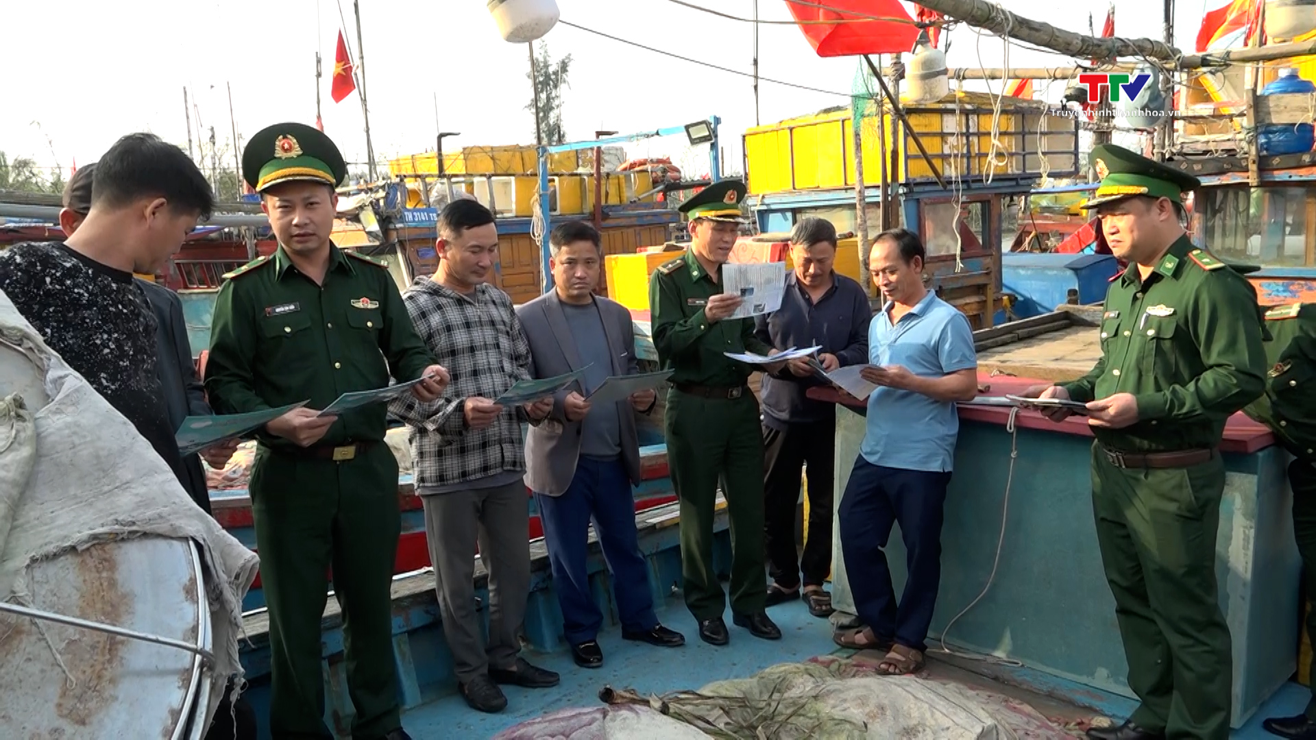 Bộ đội biên phòng tỉnh Thanh Hoá nỗ lực chống khai thác IUU- Ảnh 8.