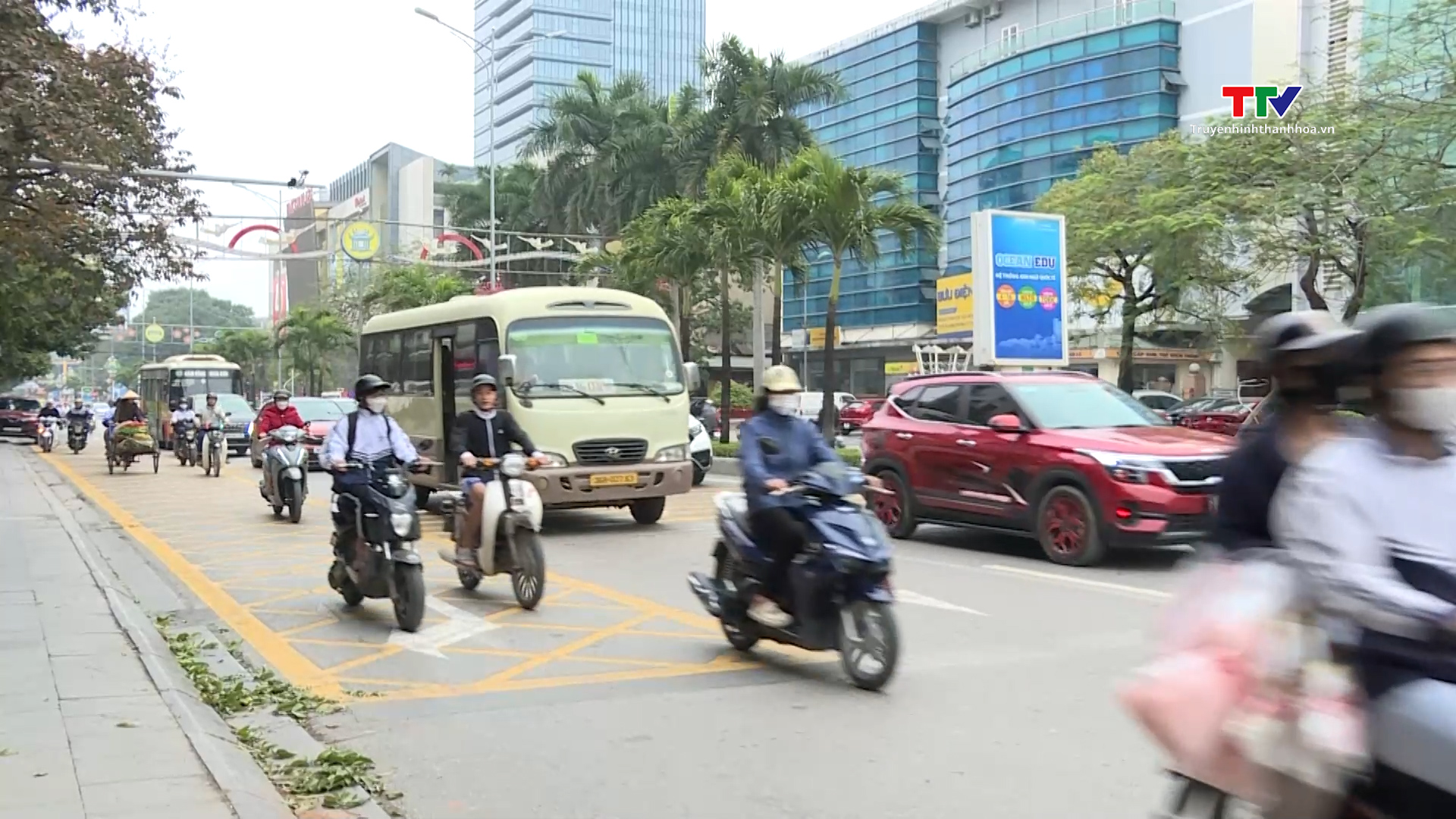 Thành phố Thanh Hóa tiếp tục thực hiện Đề án chống ùn tắc giao thông- Ảnh 3.