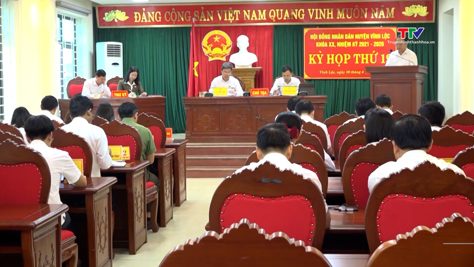 Kỳ họp thứ 19, Hội đồng Nhân dân huyện Vĩnh Lộc khoá XX, nhiệm kỳ 2021 – 2026- Ảnh 1.