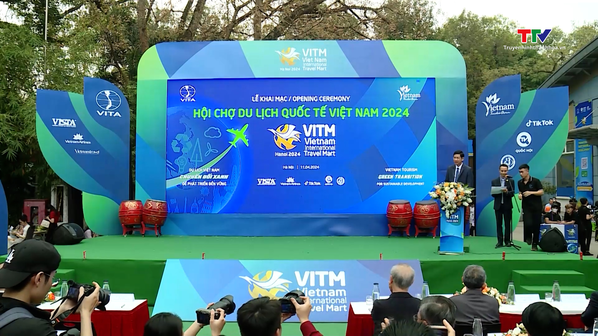 Quảng bá “Du lịch Thanh Hoá - Hương sắc bốn mùa” 
tại Hội chợ du lịch quốc tế VITM 2024
- Ảnh 2.