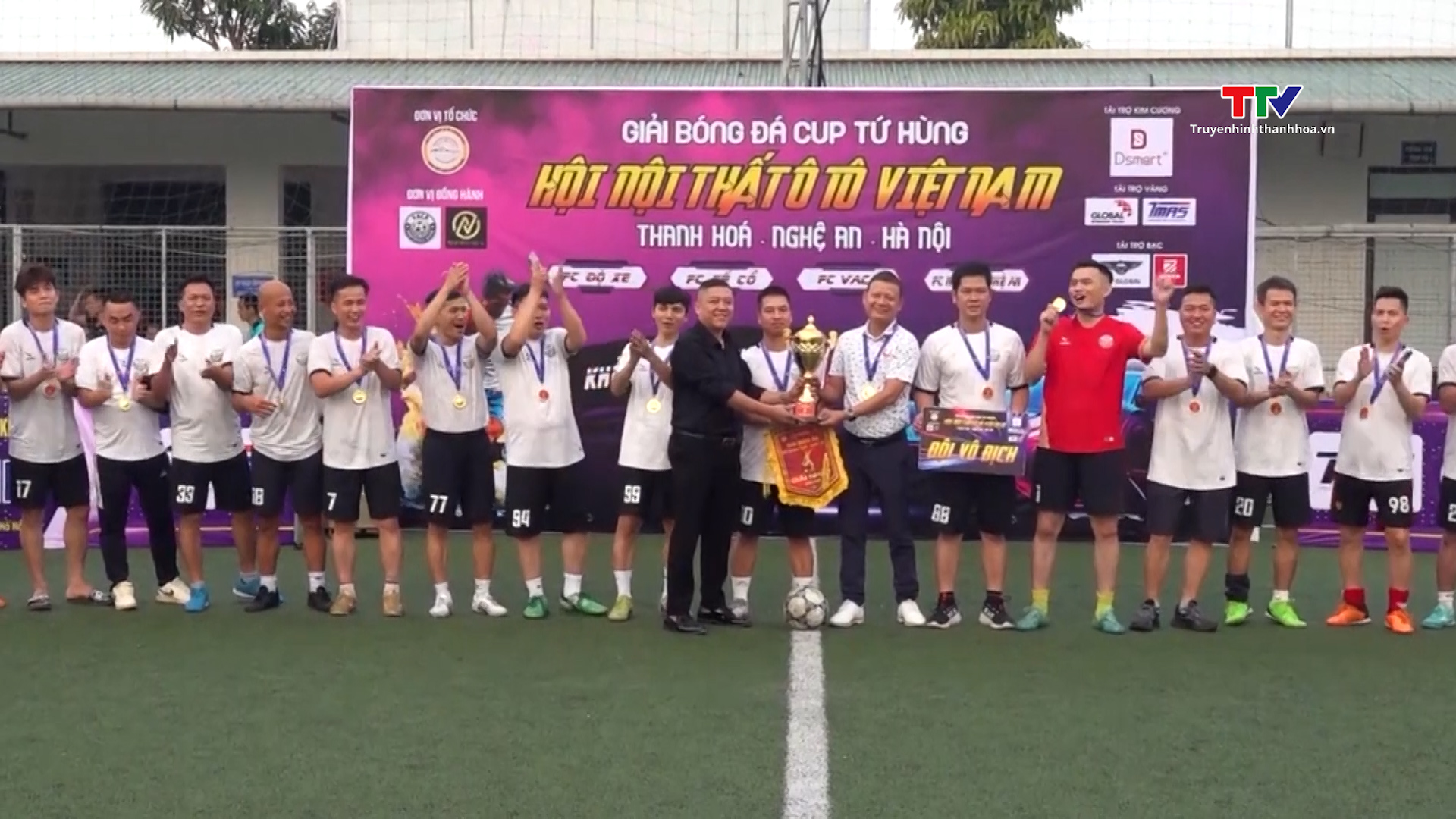 Sôi nổi Giải bóng đá Cup tứ hùng hội nội thất ô tô Việt Nam- Ảnh 2.