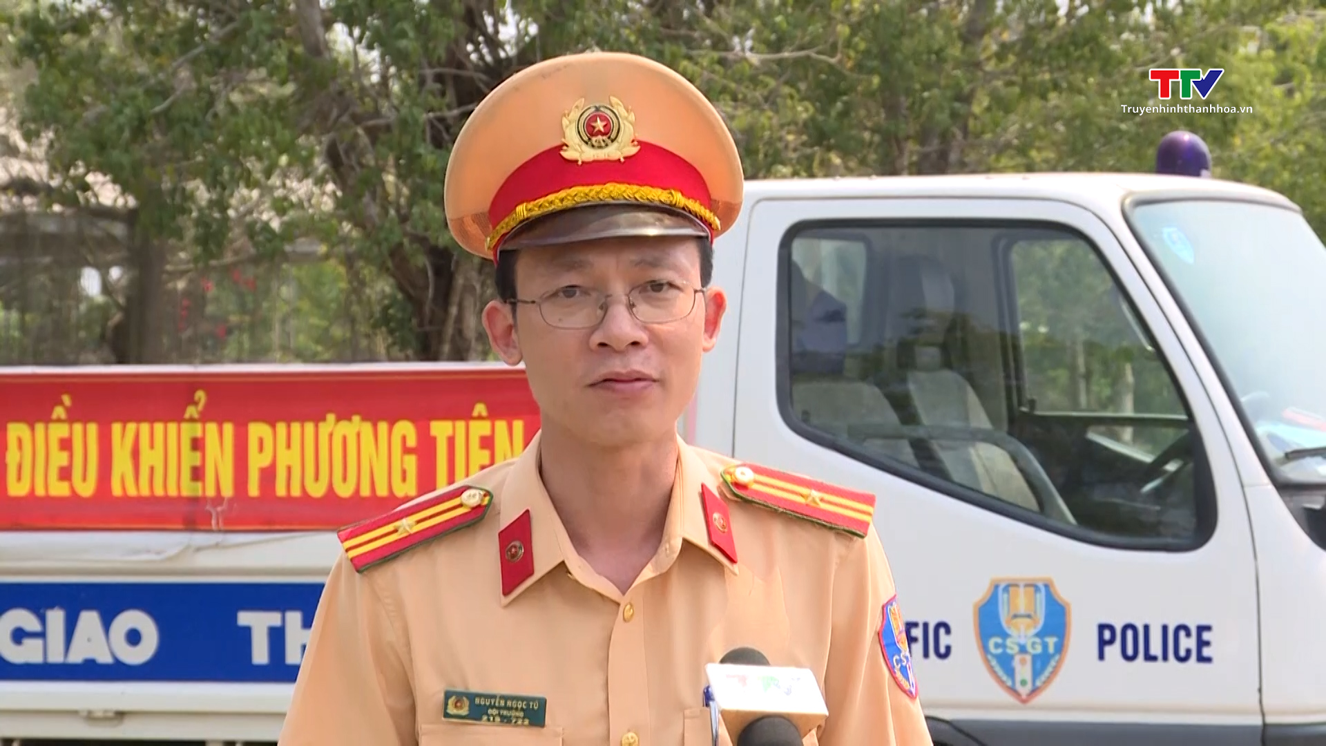 Công an huyện Nga Sơn tăng cường đảm bảo trật tự an toàn giao thông- Ảnh 3.