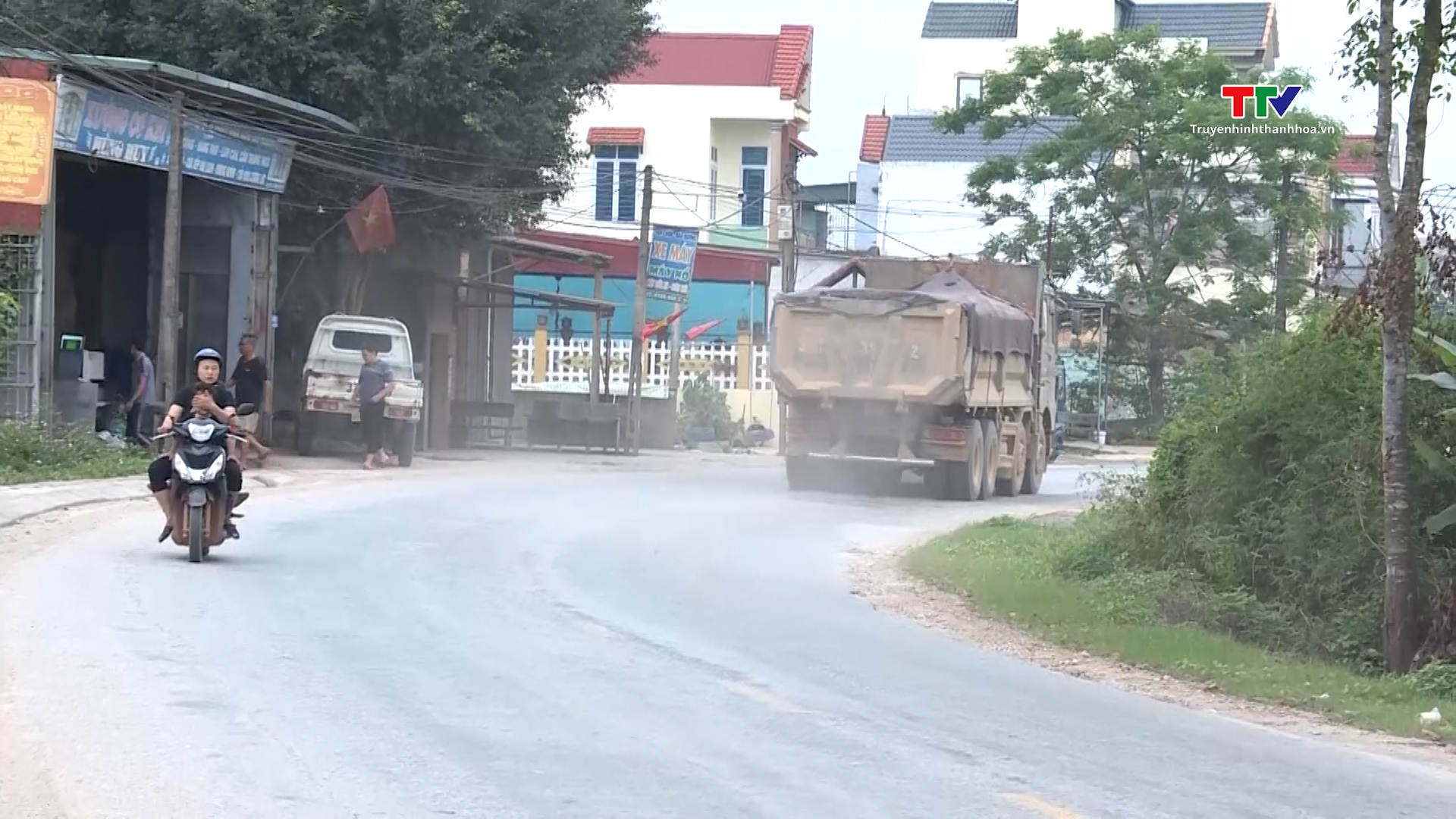 Mất an toàn giao thông trên Quốc lộ 47C đoạn Triệu Sơn đi huyện Thọ Xuân- Ảnh 1.