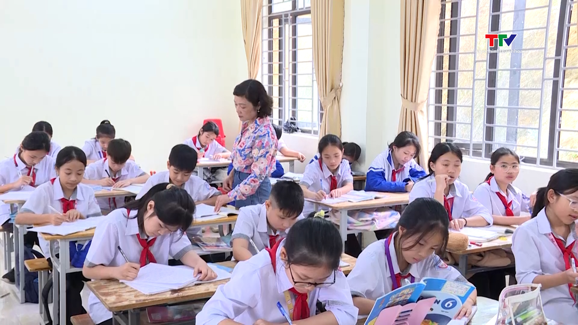 Các huyện miền núi Thanh Hoá tập trung đầu tư cho giáo dục mũi nhọn- Ảnh 4.