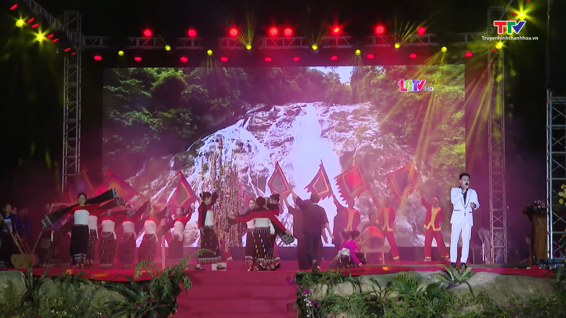 Lang Chánh khai mạc lễ hội Chí Linh Sơn năm 2024- Ảnh 1.