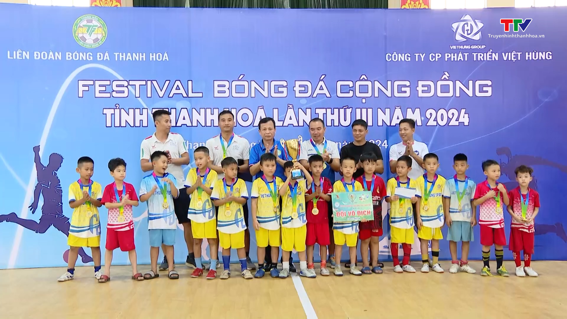 Festival bóng đá cộng đồng tỉnh Thanh Hóa - Ngày hội bóng đá dành cho các cầu thủ nhí- Ảnh 4.