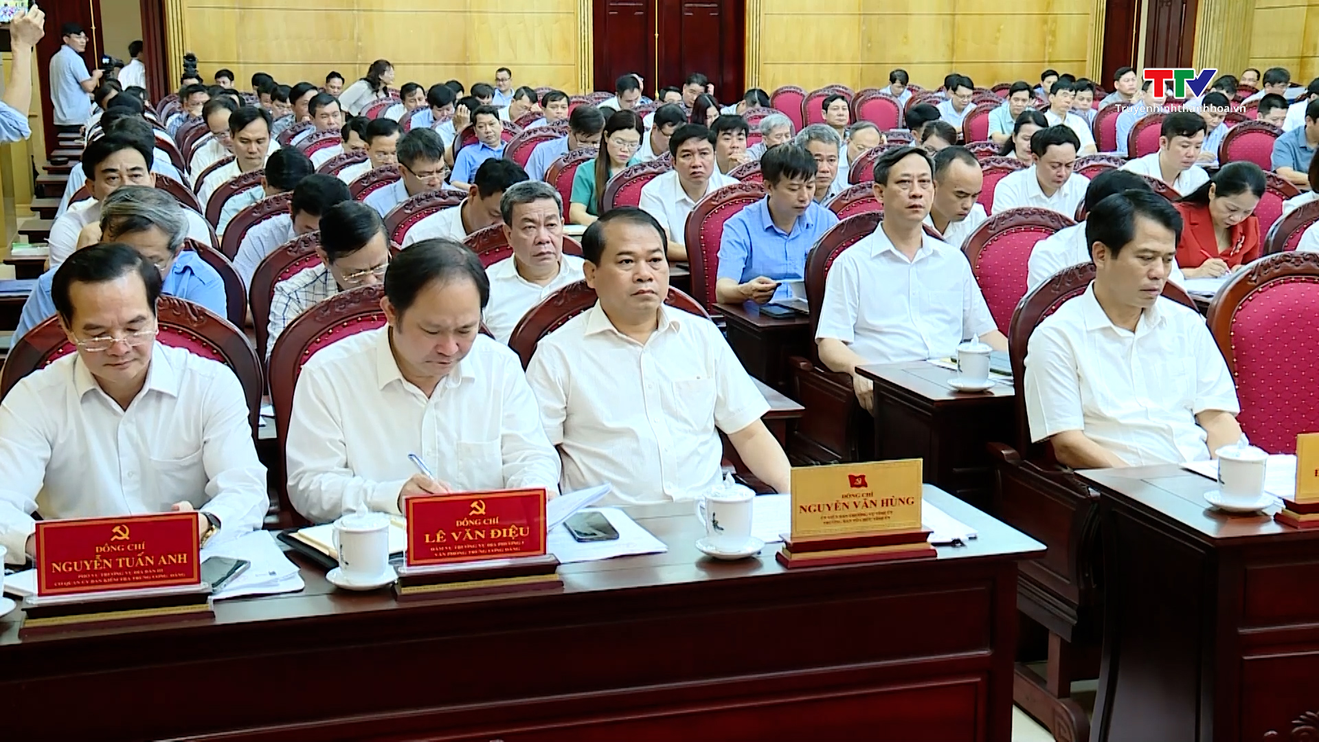 Hội nghị Ban Chấp hành Đảng bộ tỉnh lần thứ 30- Ảnh 3.