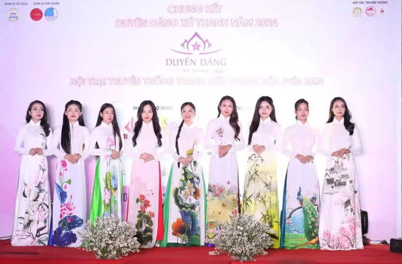 Lê Nguyễn Minh Phương đăng quang Hoa khôi Duyên dáng xứ Thanh năm 2024- Ảnh 9. Lê Nguyễn Minh Phương đăng quang Hoa khôi Duyên dáng xứ Thanh năm 2024- Ảnh 9.