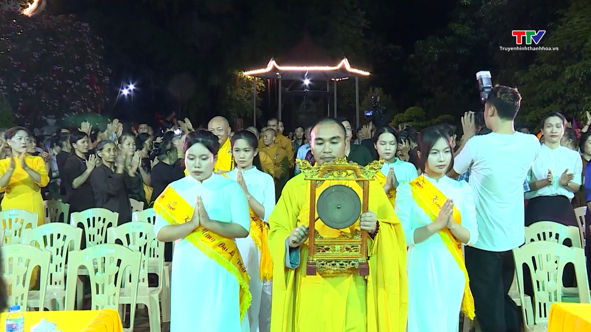Ban trị sự Giáo hội Phật giáo thị xã Bỉm Sơn tổ chức Đại lễ Phật đản Phật lịch 2568 - Dương lịch 2024- Ảnh 1.