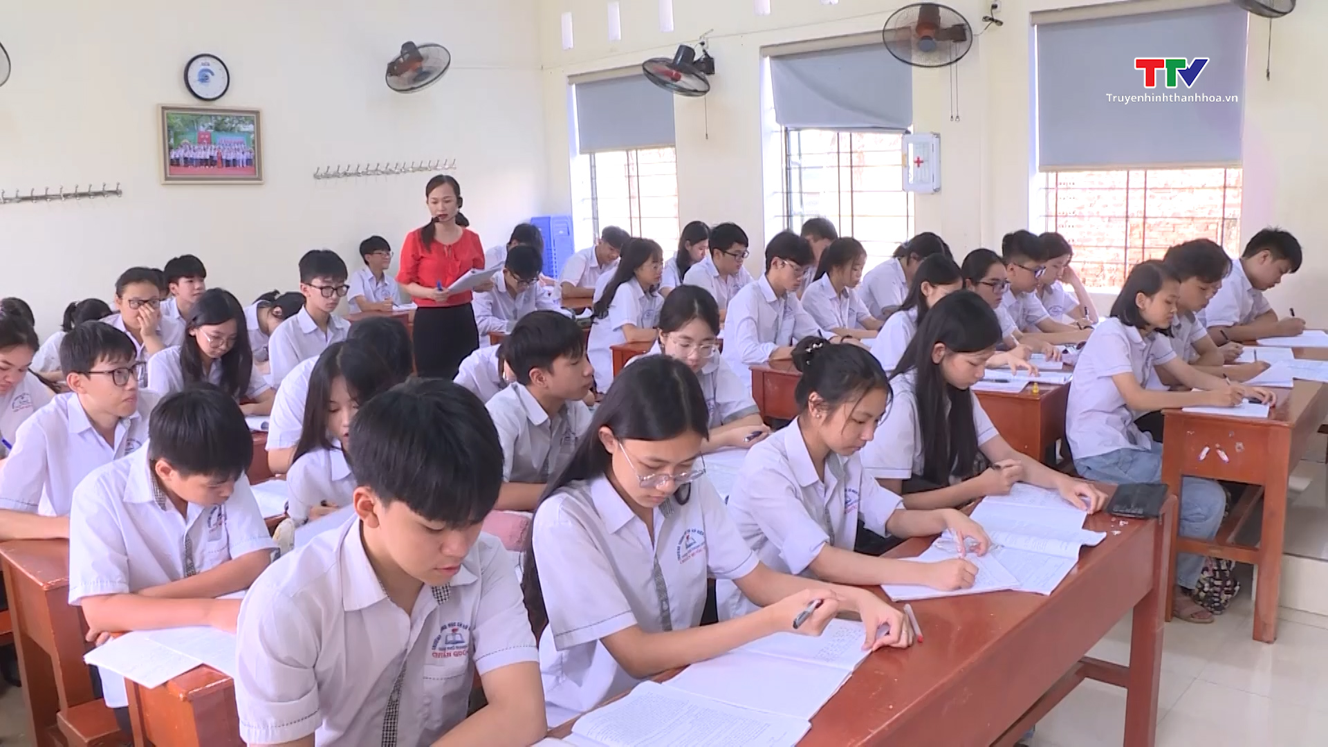 Căng thẳng kỳ thi vào lớp 10 bậc THPT tại thành phố Thanh Hóa- Ảnh 4.