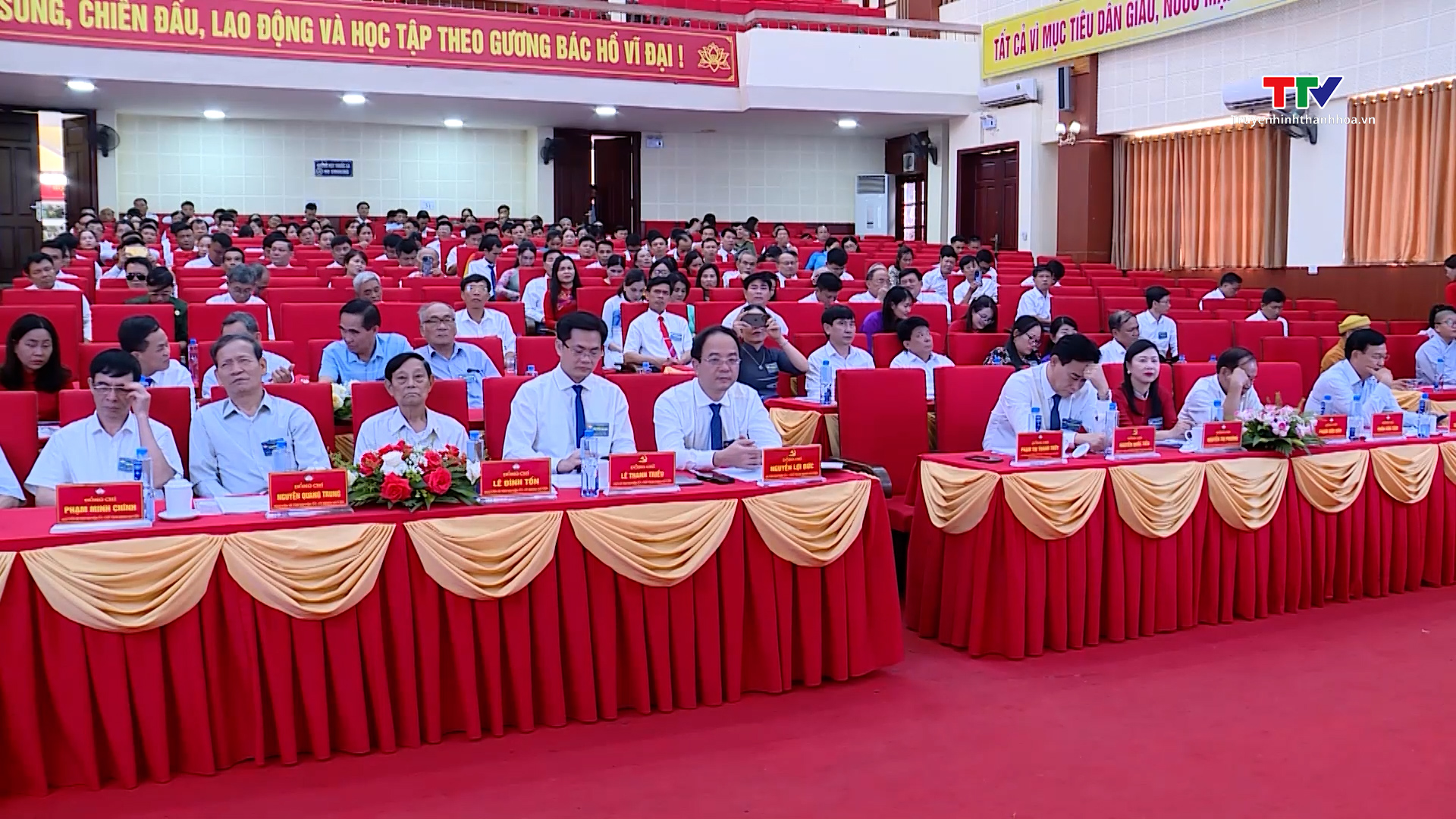 Đại hội đại biểu Mặt trận Tổ quốc huyện Nông Cống lần thứ XVII, nhiệm kỳ 2024-2029- Ảnh 1.
