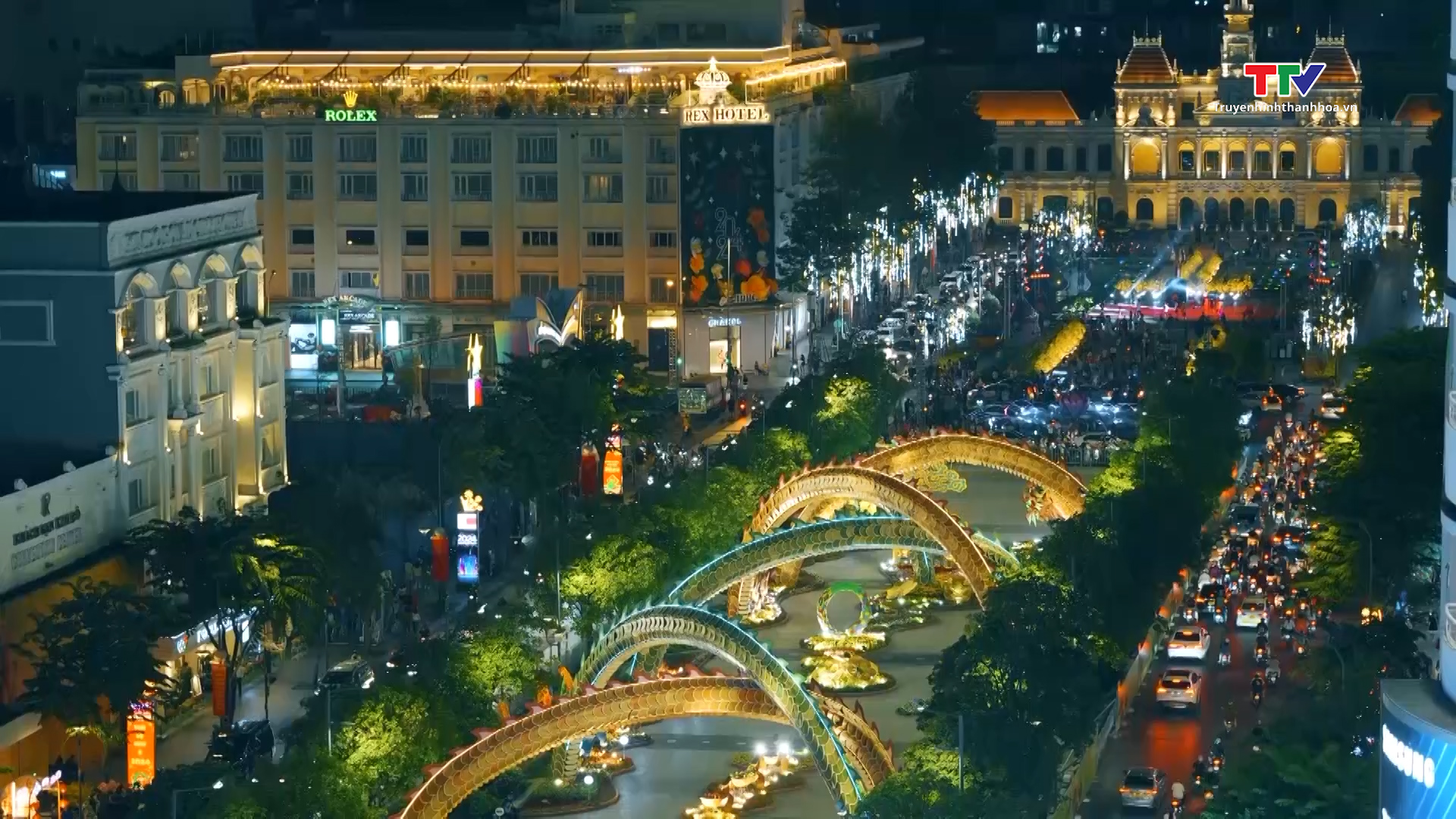 Việt Nam có 3 điểm đến trong Top 100 thành phố đi bộ thú vị nhất thế giới- Ảnh 2.