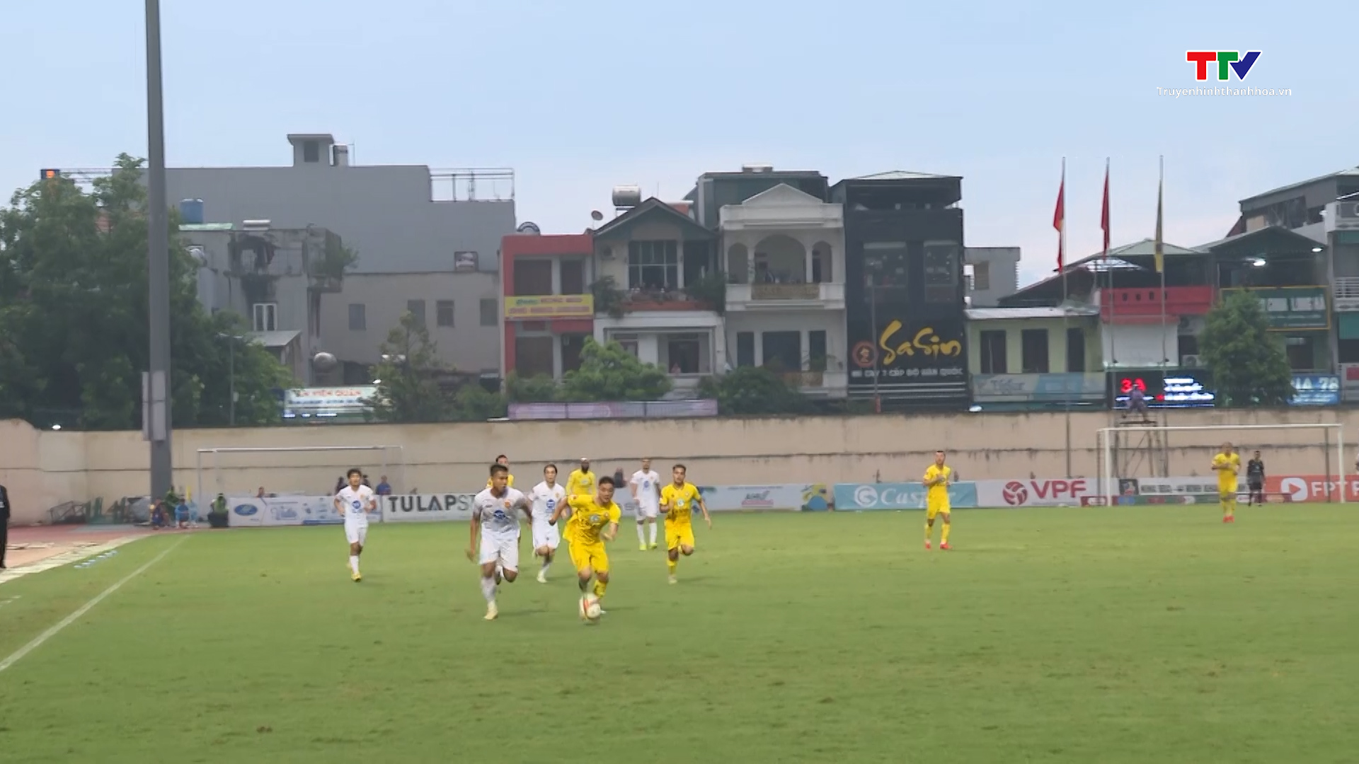 Vòng V.League 2023/2024, Đông Á Thanh Hóa thua ngược trước Thép xanh Nam Định- Ảnh 1.