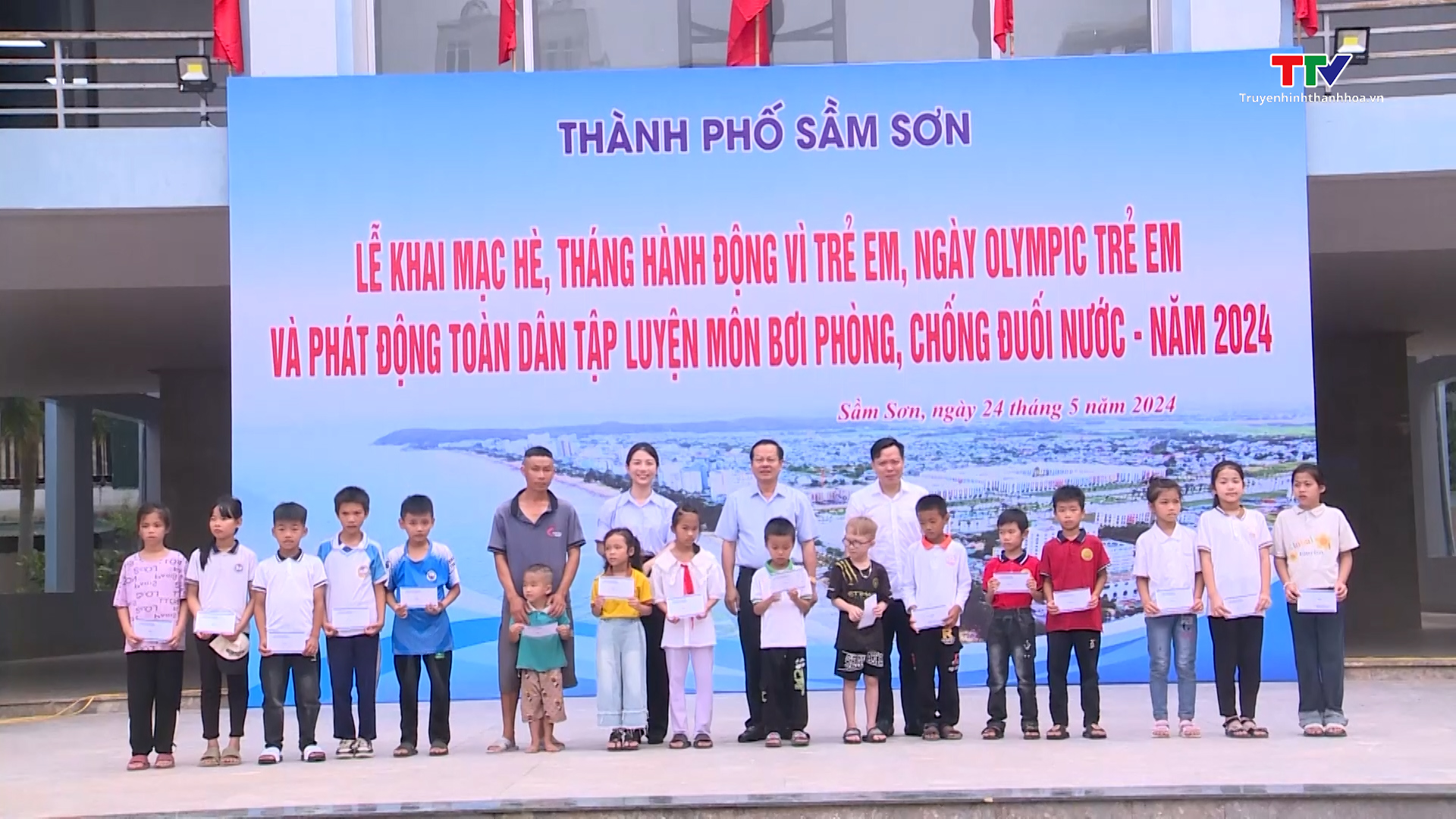 Thành phố Sầm Sơn tổ chức lễ khai mạc hè, Ngày Olympic trẻ em năm 2024- Ảnh 2.