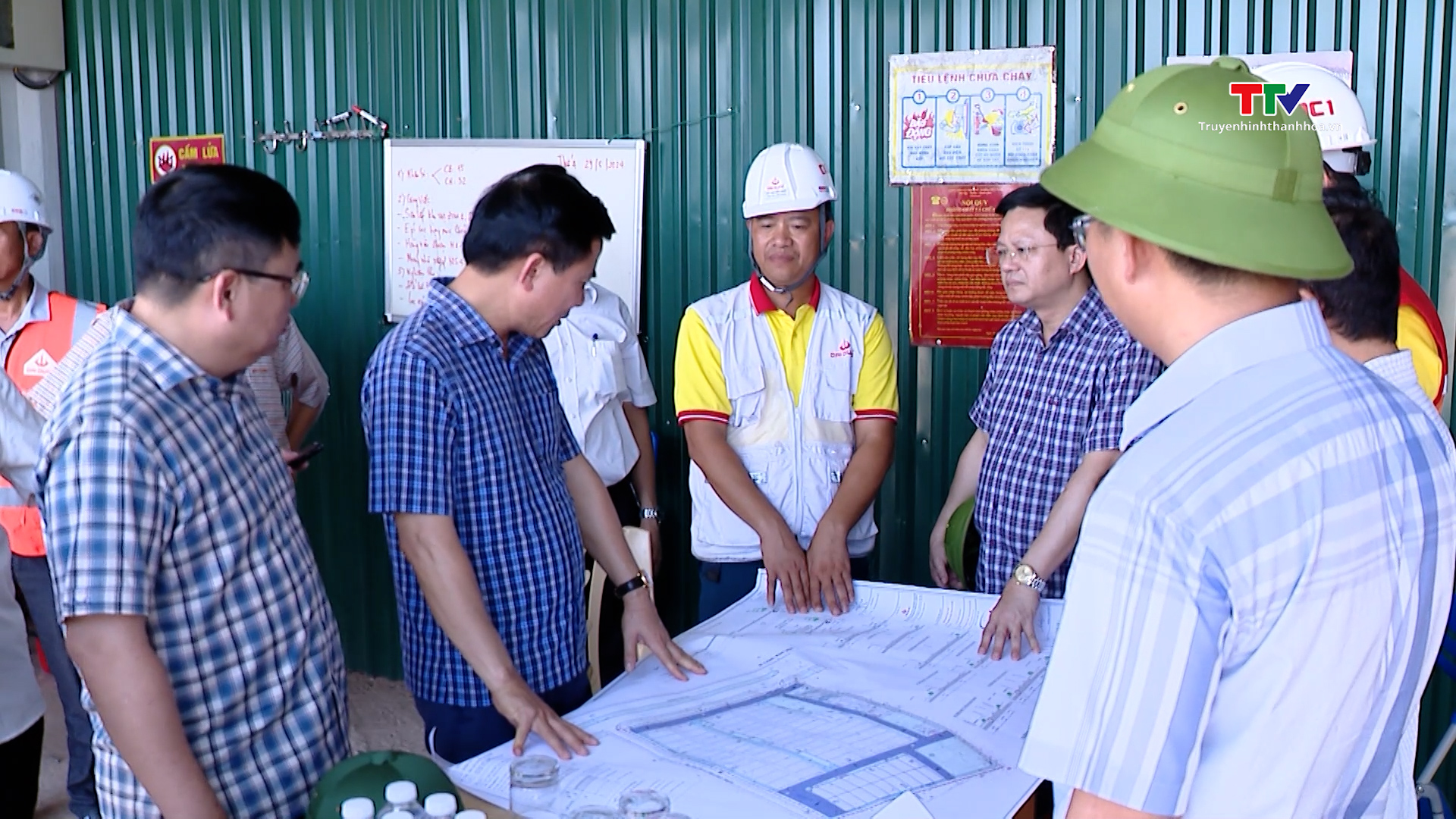 Bí thư Tỉnh ủy Đỗ Trọng Hưng kiểm tra tiến độ các dự án trọng điểm tại Nghi Sơn- Ảnh 3.