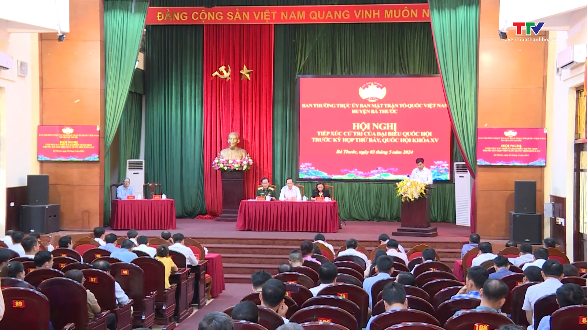 Đoàn Đại biểu Quốc hội tỉnh Thanh Hóa tiếp xúc cử tri tại huyện Bá Thước- Ảnh 1.