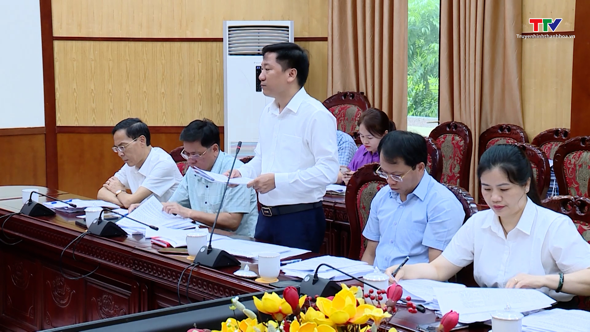 Phiên họp thường kỳ lần thứ nhất năm 2024 Hội đồng Thi đua - Khen thưởng tỉnh Thanh Hóa
- Ảnh 1.
