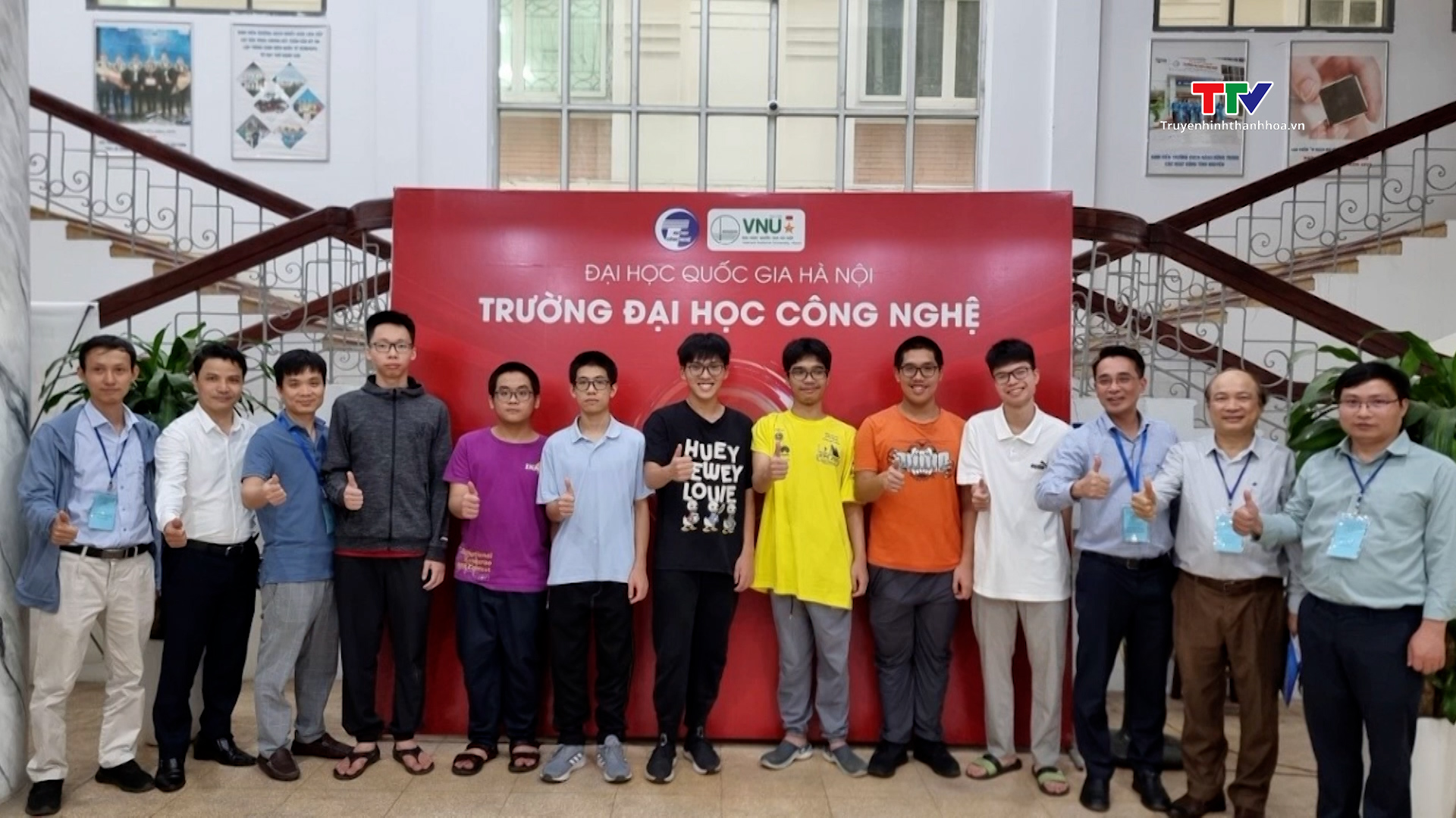 Việt Nam đứng thứ 6 tại kỳ thi Olympic tin học châu Á- Ảnh 1.