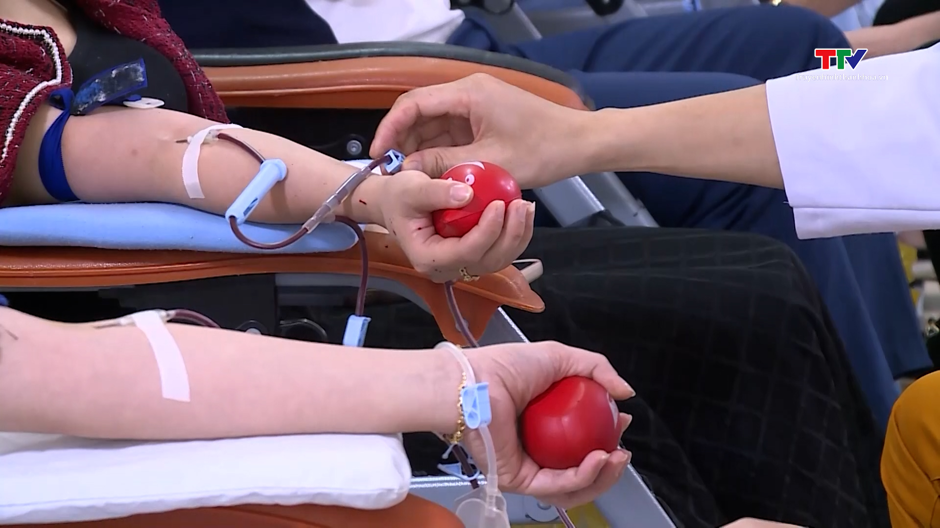 Thanh Hoá đứng thứ 5 trong cả nước về số lượng máu tiếp nhận- Ảnh 1.