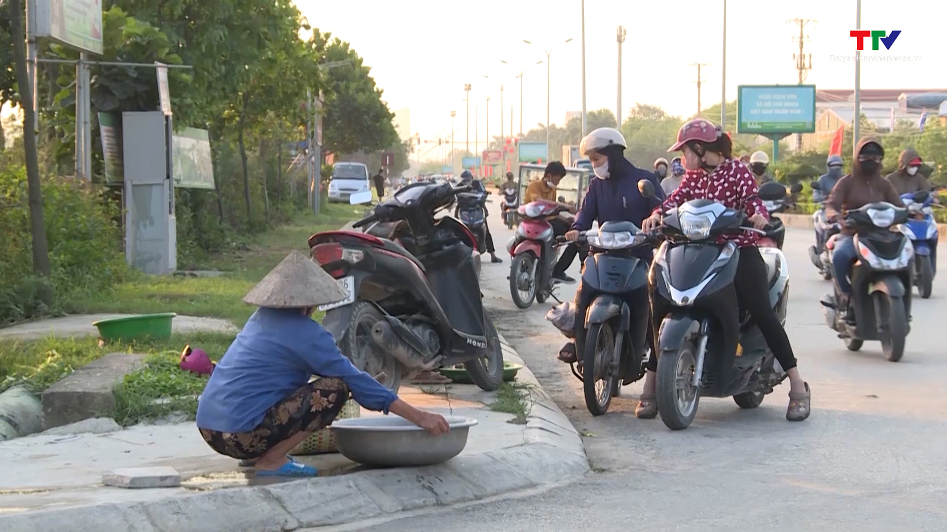 Mất an toàn giao thông trên quốc lộ 47 đoạn qua thành phố Thanh Hoá đi Sầm Sơn- Ảnh 1.