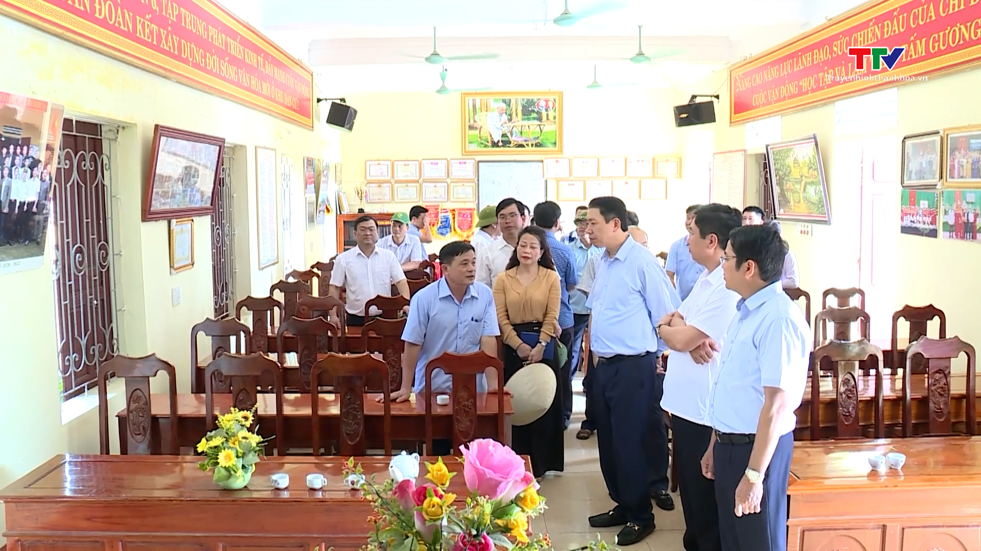 Phó Chủ tịch Ủy ban Nhân dân tỉnh Lê Đức Giang kiểm tra tiến độ xây dựng huyện nông thôn mới nâng cao tại Yên Định- Ảnh 1.