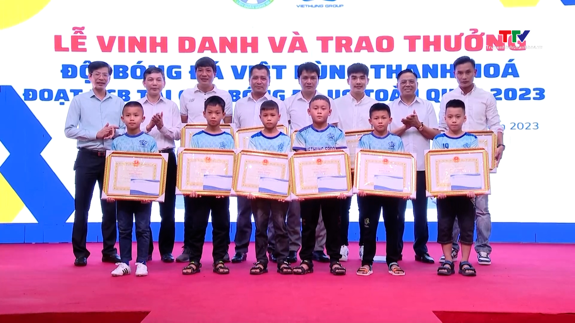 U11 Việt Hùng Thanh Hóa thể hiện sức mạnh vượt trội tại vòng loại Giải Bóng đá nhi đồng U11 toàn quốc năm 2024- Ảnh 2.