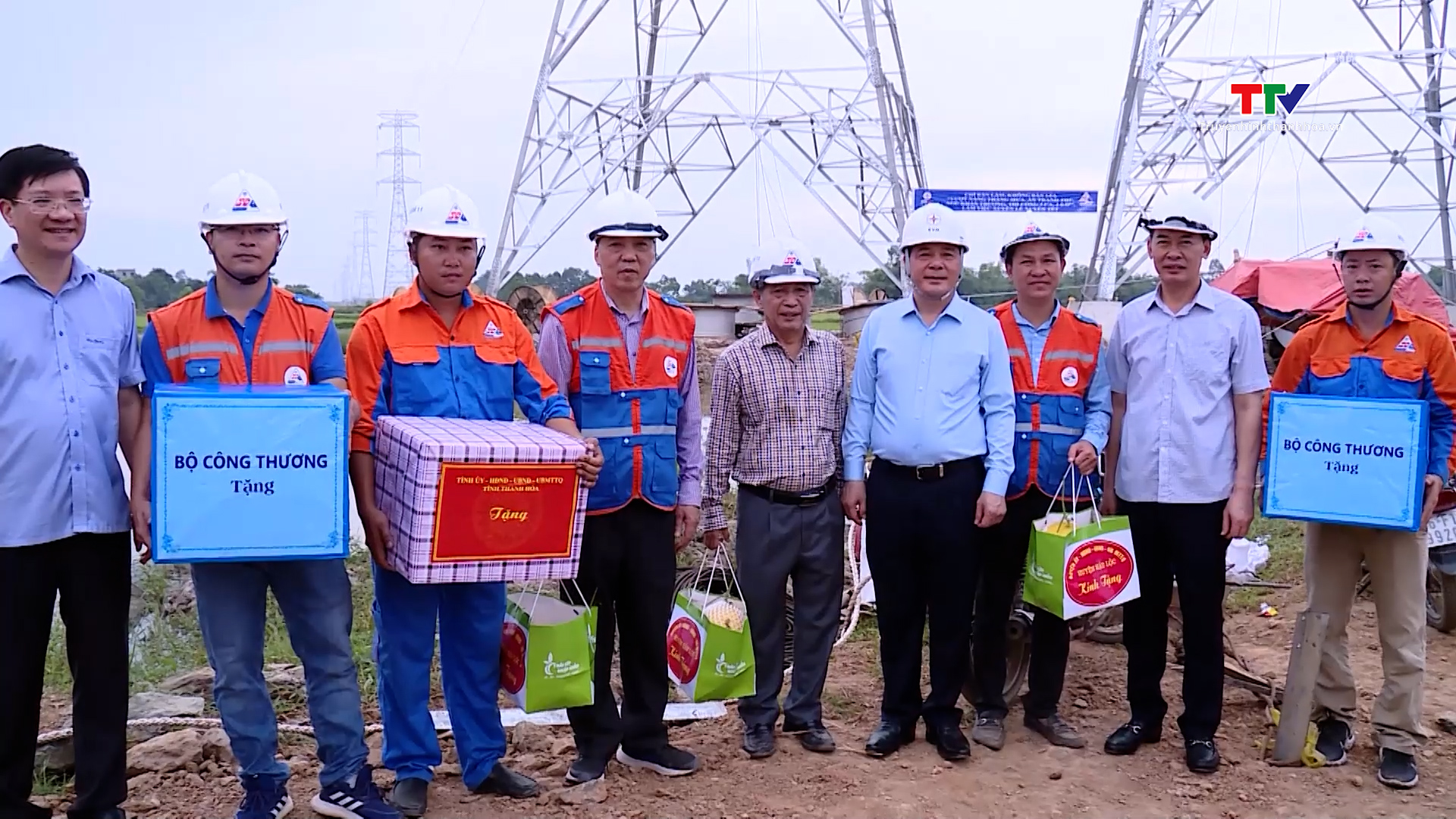 Bộ trưởng Bộ Công Thương kiểm tra dự án đường dây 500KV mạch 3 tại Thanh Hóa- Ảnh 2.