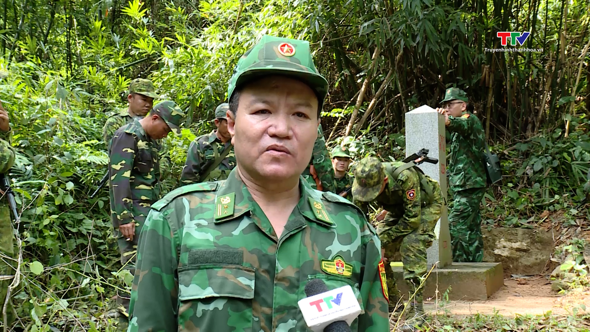 Phối hợp lực lượng bảo vệ biên giới Thanh Hoá - Hủa Phăn - Ảnh 3.