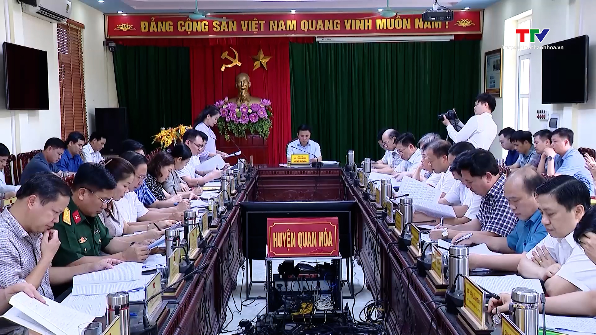Tập trung phấn đấu đưa huyện Quan Hóa sớm thoát khỏi huyện nghèo- Ảnh 3.