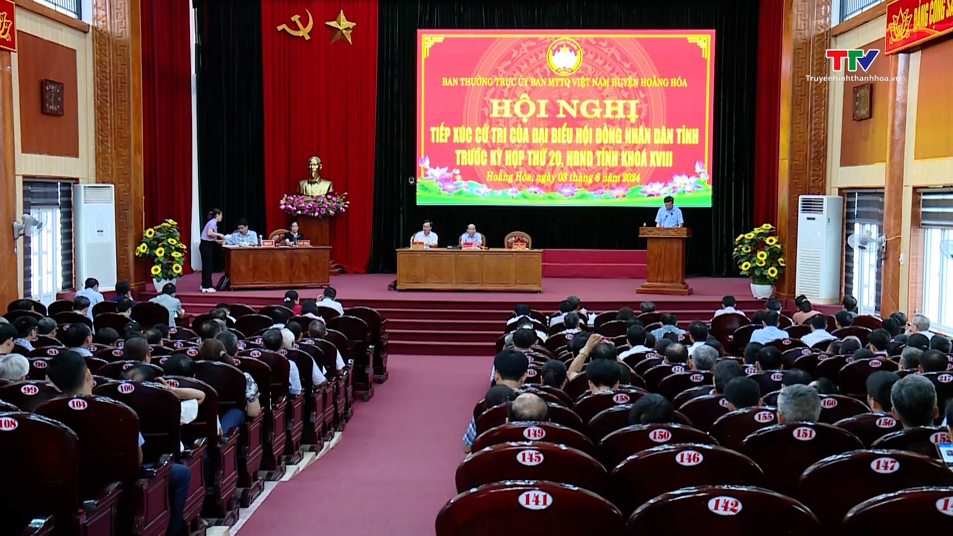 Phó Chủ tịch Thường trực HĐND tỉnh Lê Tiến Lam tiếp xúc cử tri huyện Hoằng Hóa- Ảnh 1.