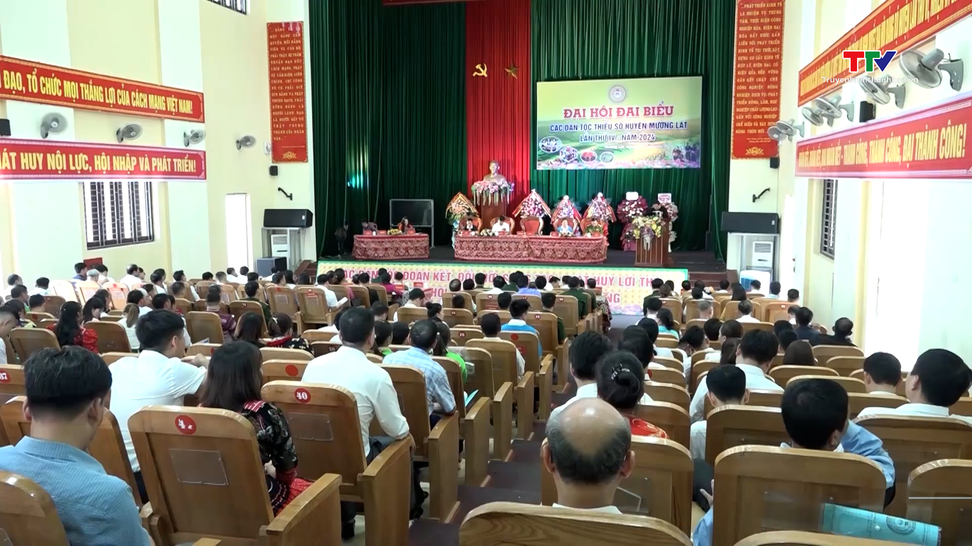 Huyện Mường Lát tổ chức thành công Đại hội đại biểu các dân tộc thiểu số lần thứ IV, năm 2024- Ảnh 1.