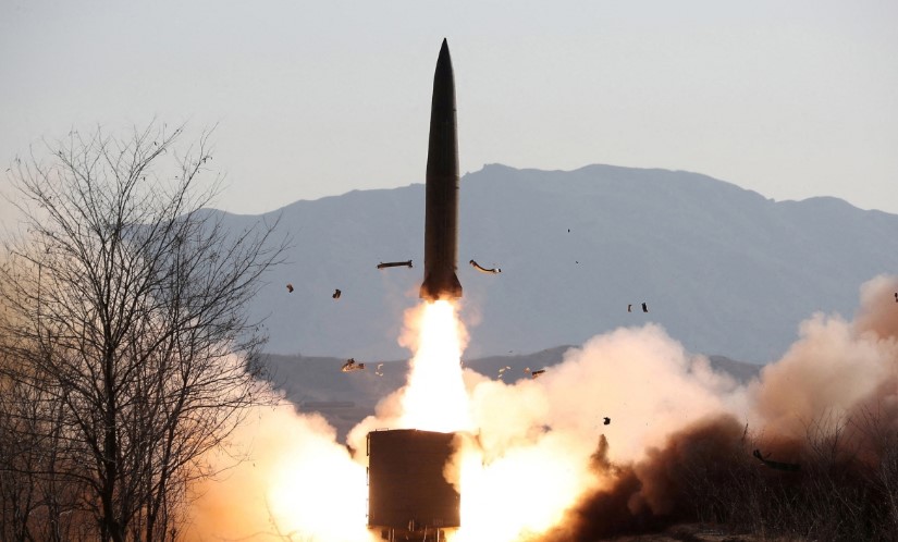 Triều Tiên tiếp tục phóng tên lửa đạn đạo- Ảnh 1.