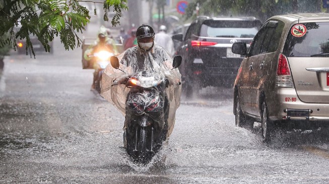 Dự báo thời tiết 17/7/2024: Khu vực Thanh Hóa có mưa rào và giông rải rác- Ảnh 1.
