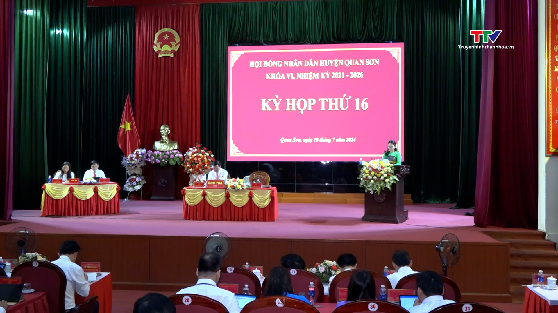 Kỳ họp thứ 16, Hội đồng Nhân dân huyện Quan Sơn nhiệm kỳ 2021 - 2026- Ảnh 1.