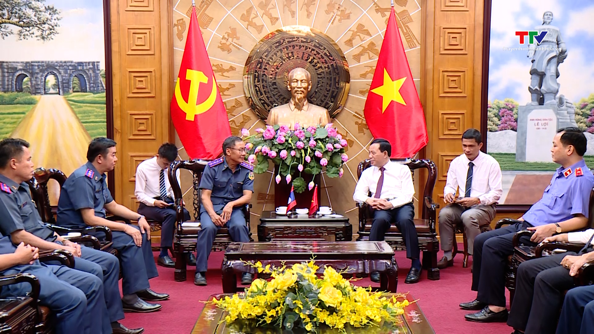 Đoàn công tác của Viện Kiểm sát Nhân dân tỉnh Hủa Phăn, nước Cộng hoà Dân chủ Nhân dân Lào thăm và làm việc tại tỉnh Thanh Hoá- Ảnh 2.