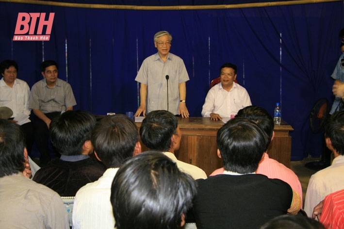 Những hình ảnh về Tổng Bí thư Nguyễn Phú Trọng với Đảng bộ, chính quyền và Nhân dân tỉnh Thanh Hóa- Ảnh 9.