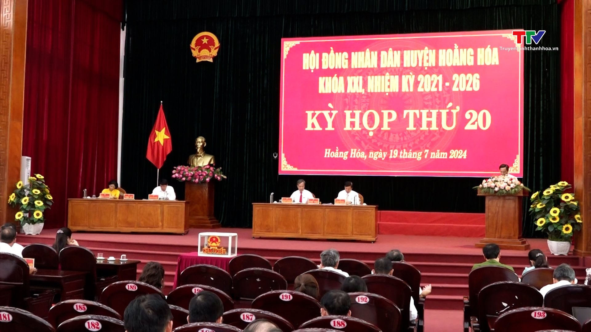 Hội đồng Nhân dân huyện Hoằng Hóa nhiệm kỳ 2021 – 2026 tổ chức kỳ họp thứ 20- Ảnh 1.