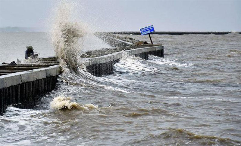 Ngày 20 - 21/7, khu vực biển Thanh Hóa có khả năng xảy ra lốc xoáy và gió giật mạnh- Ảnh 1.