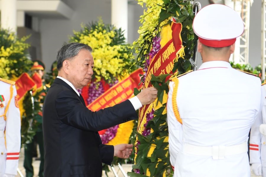 Tổ chức trọng thể Lễ viếng Tổng Bí thư Nguyễn Phú Trọng- Ảnh 34.