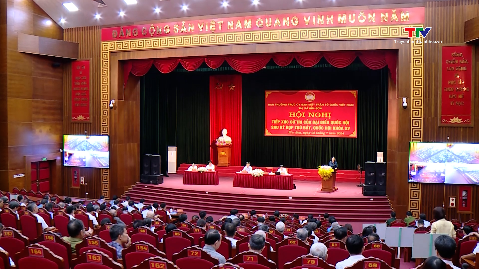 Đại biểu Quốc hội tiếp xúc cử tri huyện Nga Sơn  và thị xã Bỉm Sơn- Ảnh 2.